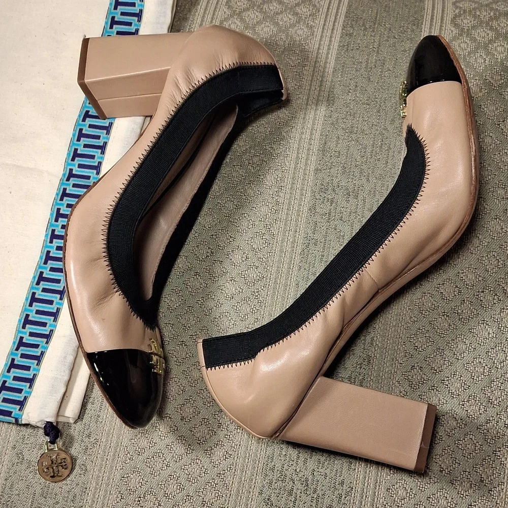 Tory Burch Nude Tan and Black Cap-Toe Leather Pumps